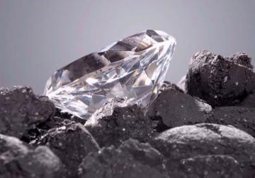Phát hiện một triệu tỷ tấn kim cương trong lòng Trái đất